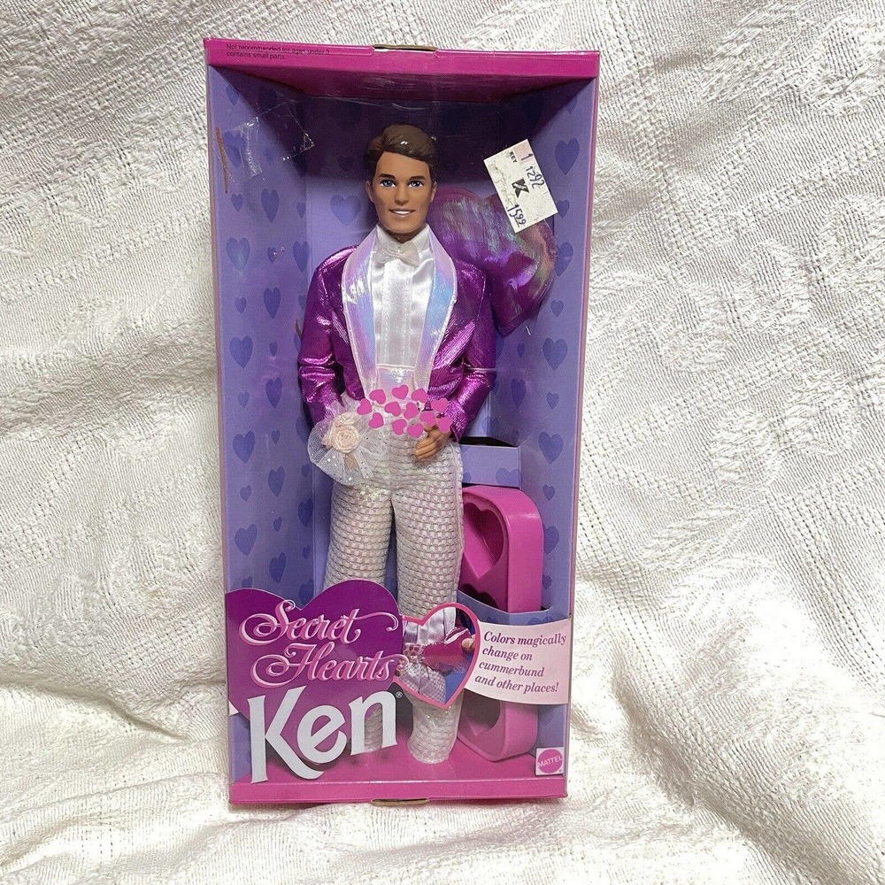MATTEL Vintage Secret Hearts Ken Barbie Doll 1992 Valentines Day #7988 New